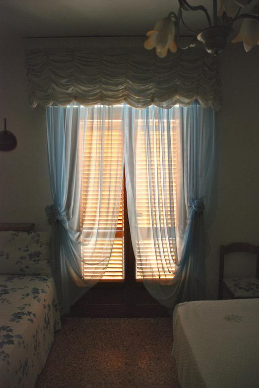 Bed and Breakfast Il Girasole Lamporecchio Zimmer foto